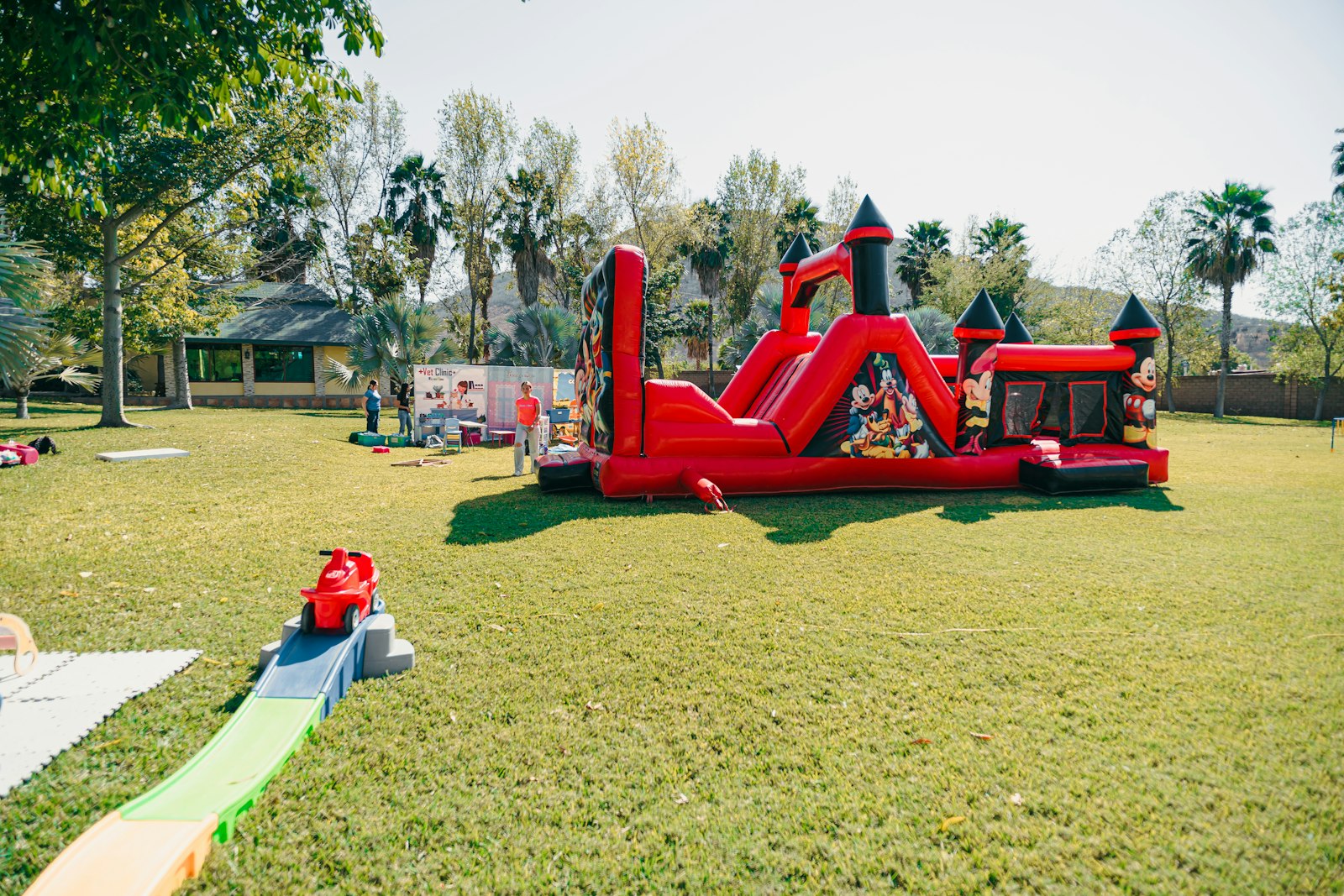 Bounce Houses for rent from FunVentures